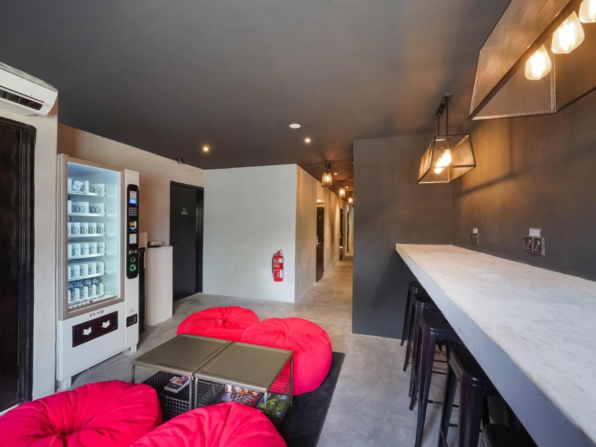 Oyo 89635 Modular Langkawi Capsule Hotel Padang Mat Sirat Exteriér fotografie