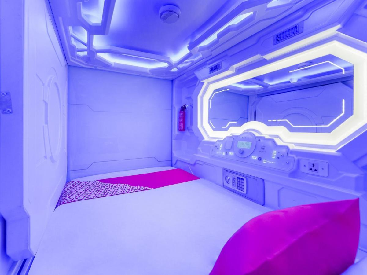 Oyo 89635 Modular Langkawi Capsule Hotel Padang Mat Sirat Exteriér fotografie