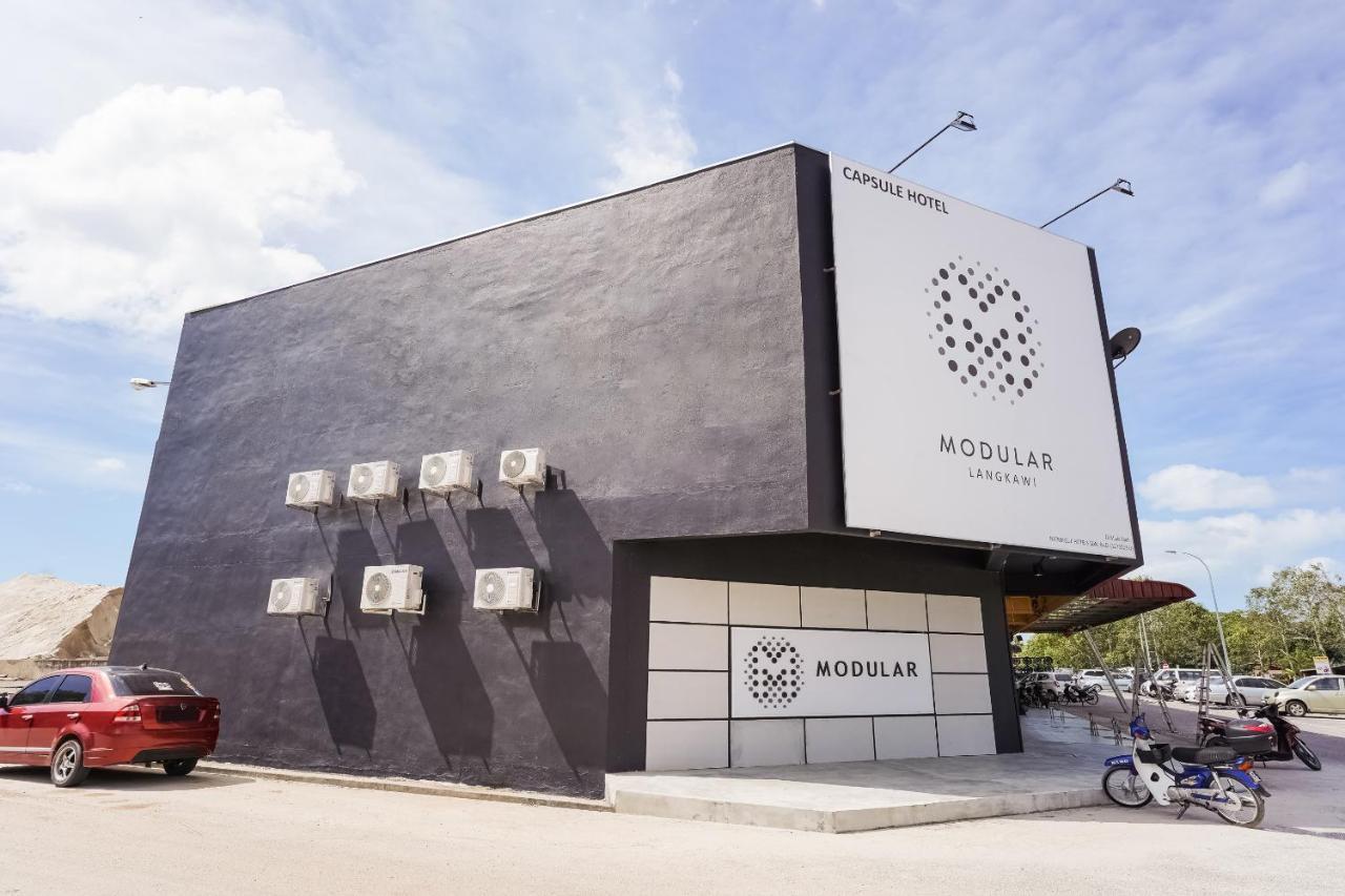 Oyo 89635 Modular Langkawi Capsule Hotel Padang Mat Sirat Exteriér fotografie