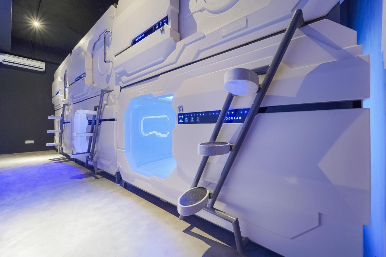 Oyo 89635 Modular Langkawi Capsule Hotel Padang Mat Sirat Exteriér fotografie